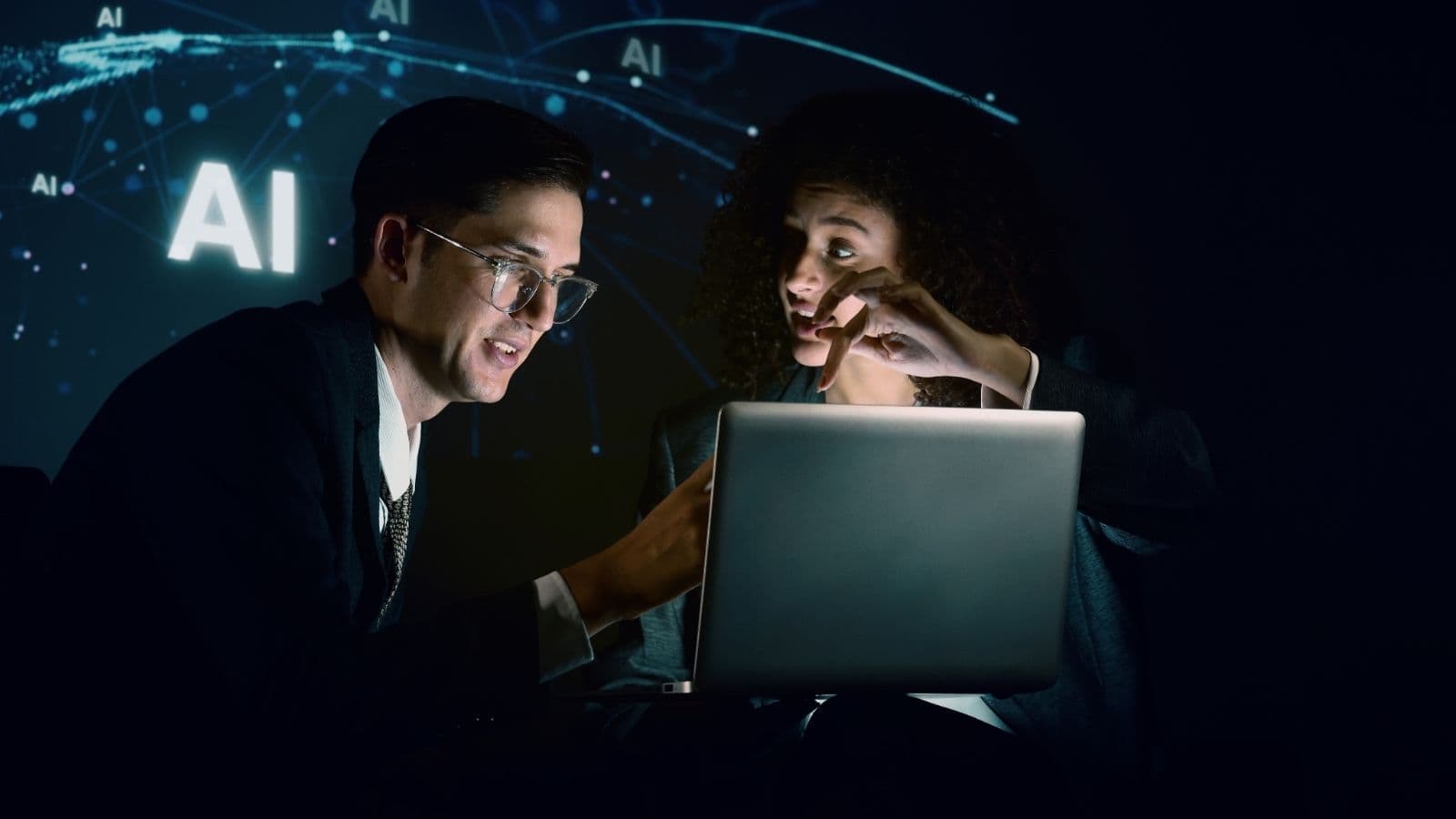 Workplace Communication with AI Tools – June 2026
