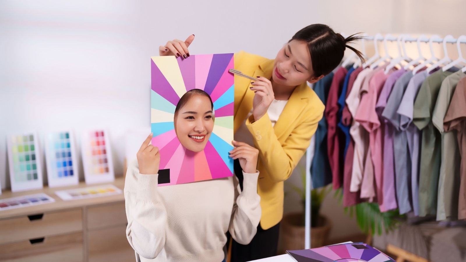 Colour Your Communication
