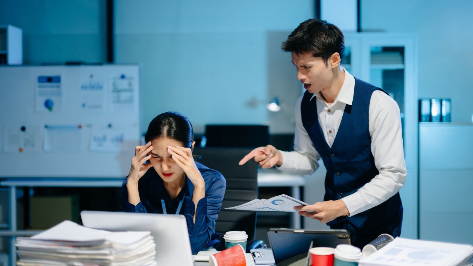 Dealing & Managing Conflict in the Workplace